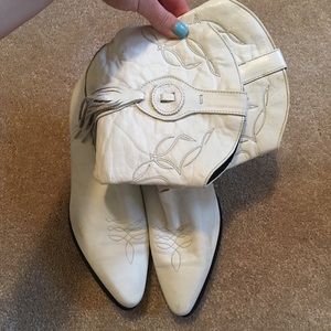 Laredo White Leather Boots | Made in the USA